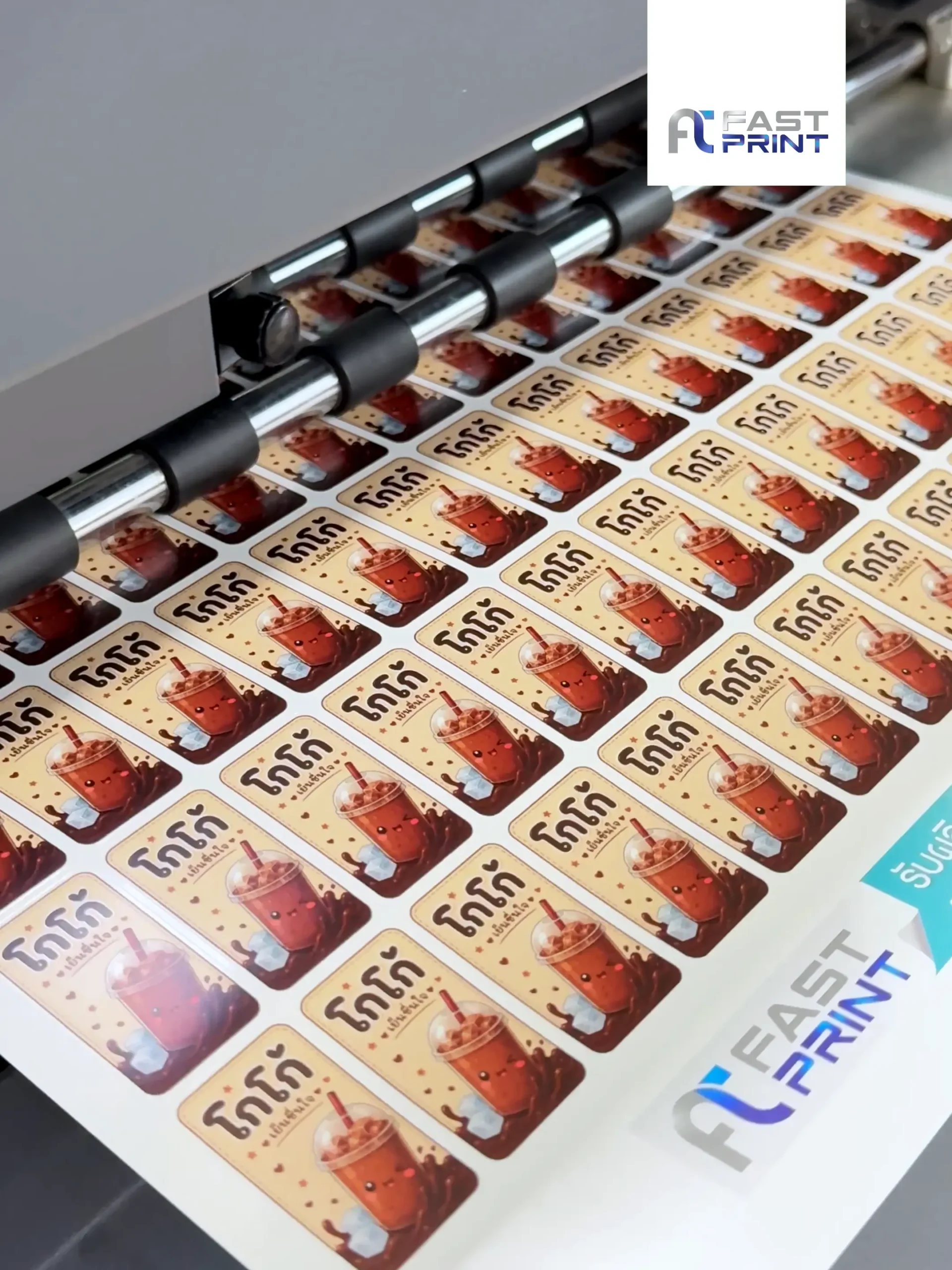 ตัวอย่างสติกเกอร์ PP และ PVC กันน้ำและฉีกขาดยาก